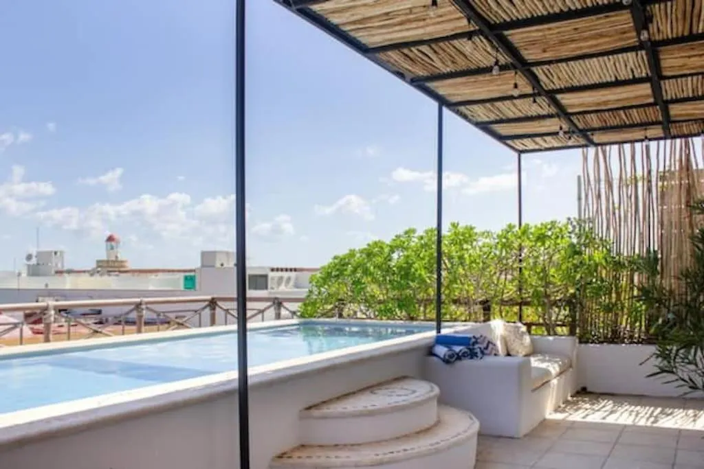 Huge Jungle Condo1 Block To 5Th, Clubs & Beach Playa del Carmen